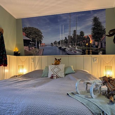 Hotelhuisjes Medemblik วีริงเงอแวร์ฟ ภายนอก รูปภาพ